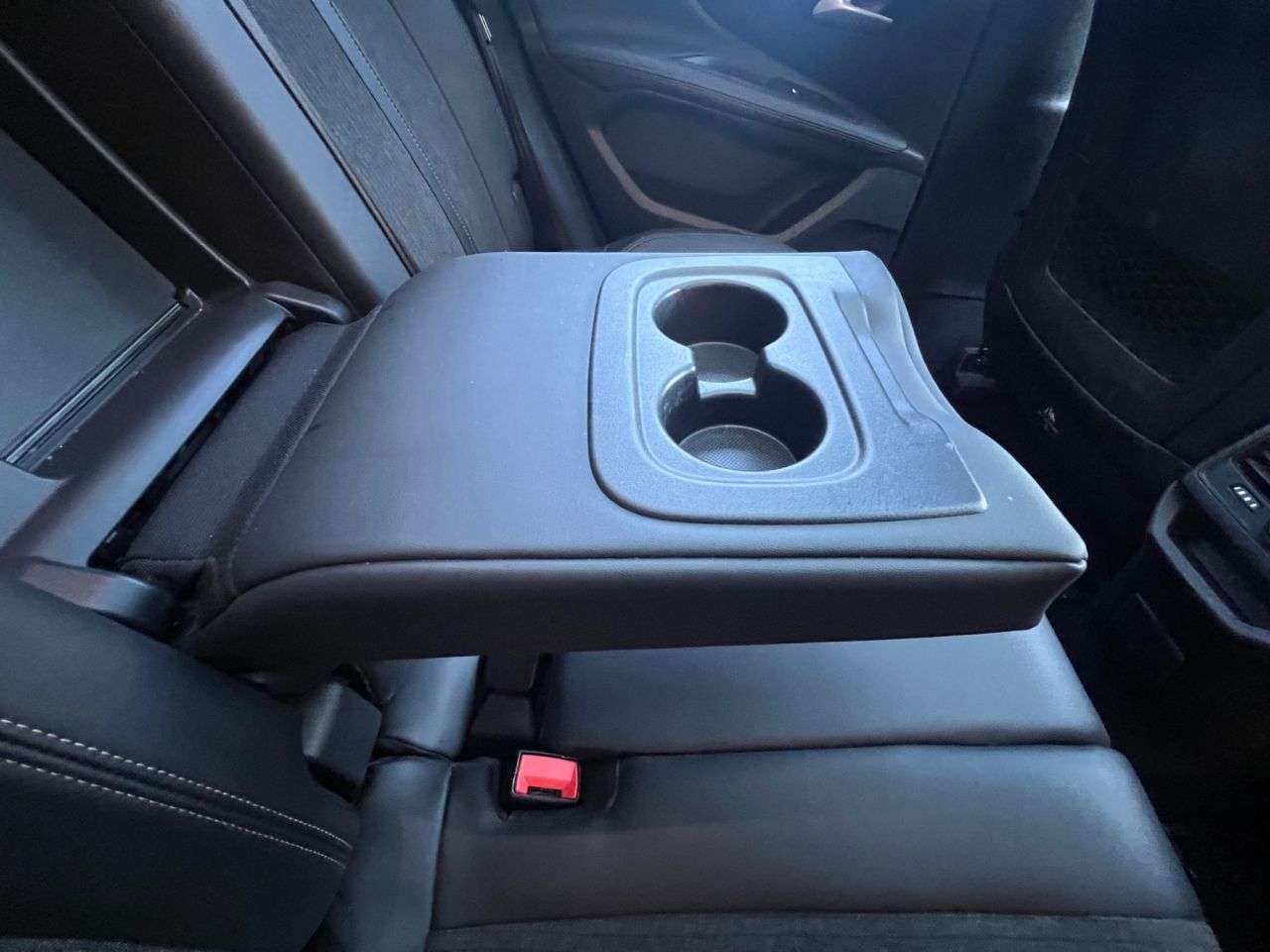 2020 PEUGEOT 3008 2020 PEUGEOT 3008