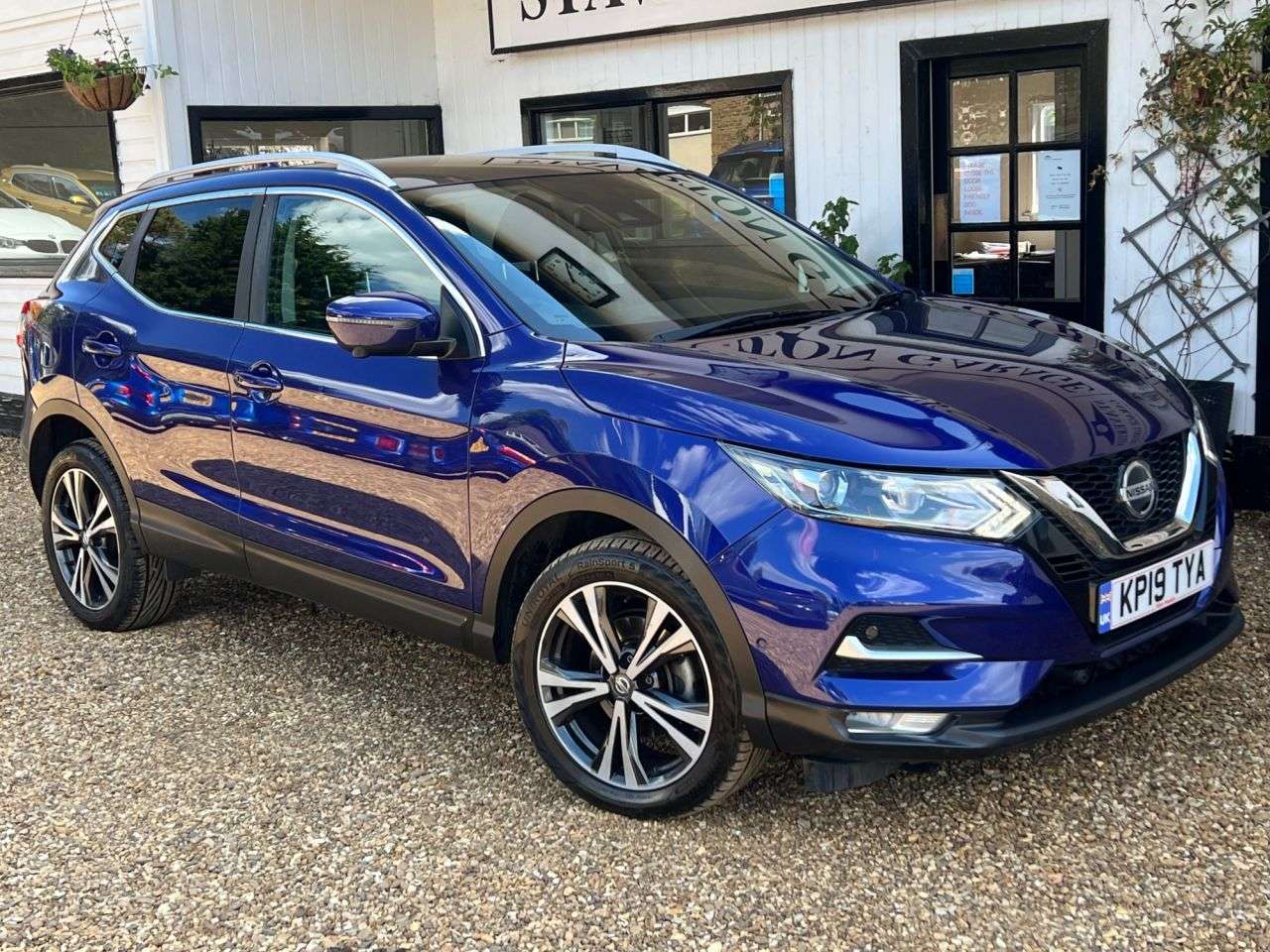 A 2019 NISSAN QASHQAI 1.5 dCi N-Connecta SUV 5dr Diesel DCT Auto Euro 6 (s/s) (115 ps) A 2019 NISSAN QASHQAI 1.5 dCi N-Connecta SUV 5dr Diesel DCT Auto Euro 6 (s/s) (115 ps)