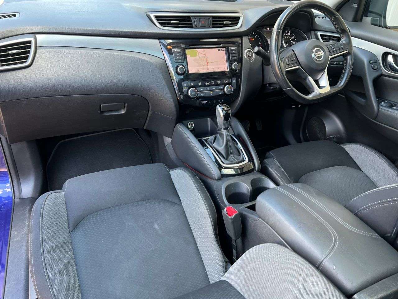 A 2019 NISSAN QASHQAI 1.5 dCi N-Connecta SUV 5dr Diesel DCT Auto Euro 6 (s/s) (115 ps) A 2019 NISSAN QASHQAI 1.5 dCi N-Connecta SUV 5dr Diesel DCT Auto Euro 6 (s/s) (115 ps)