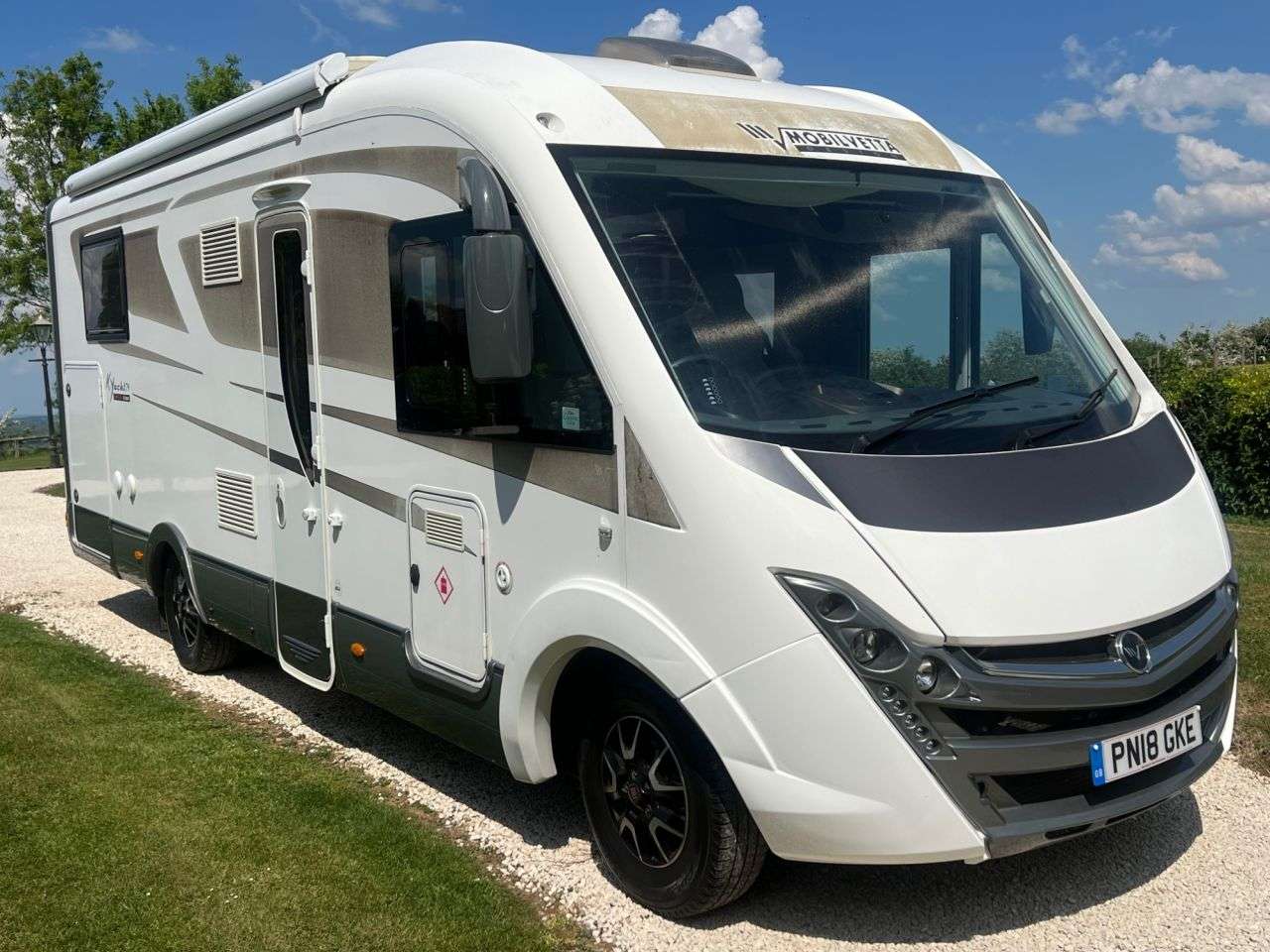 A 2018 MOBILVETTA K-YACHT TEKNO LINE Mobilvetta K-Yacht 79 Tekno Line Auto A 2018 MOBILVETTA K-YACHT TEKNO LINE Mobilvetta K-Yacht 79 Tekno Line Auto