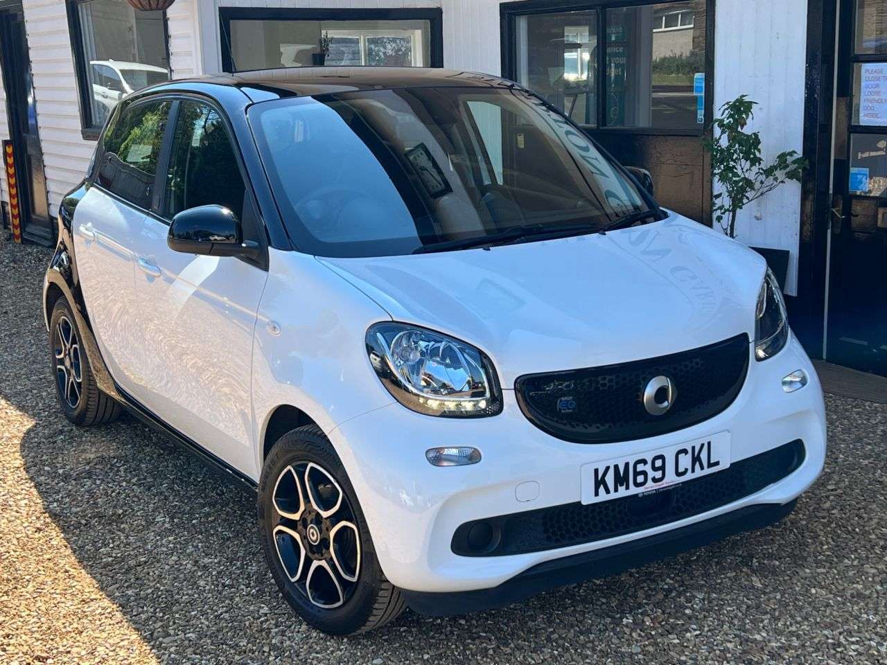 2019 SMART FORFOUR 2019 SMART FORFOUR