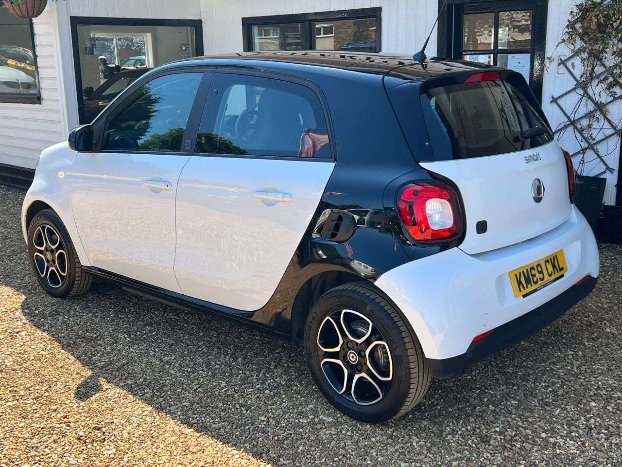 2019 SMART FORFOUR 2019 SMART FORFOUR