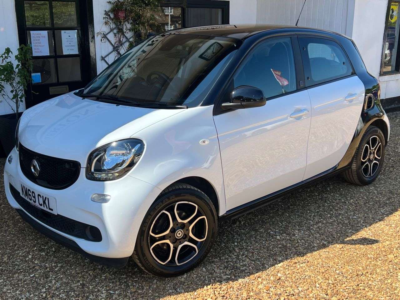 2019 SMART FORFOUR 2019 SMART FORFOUR