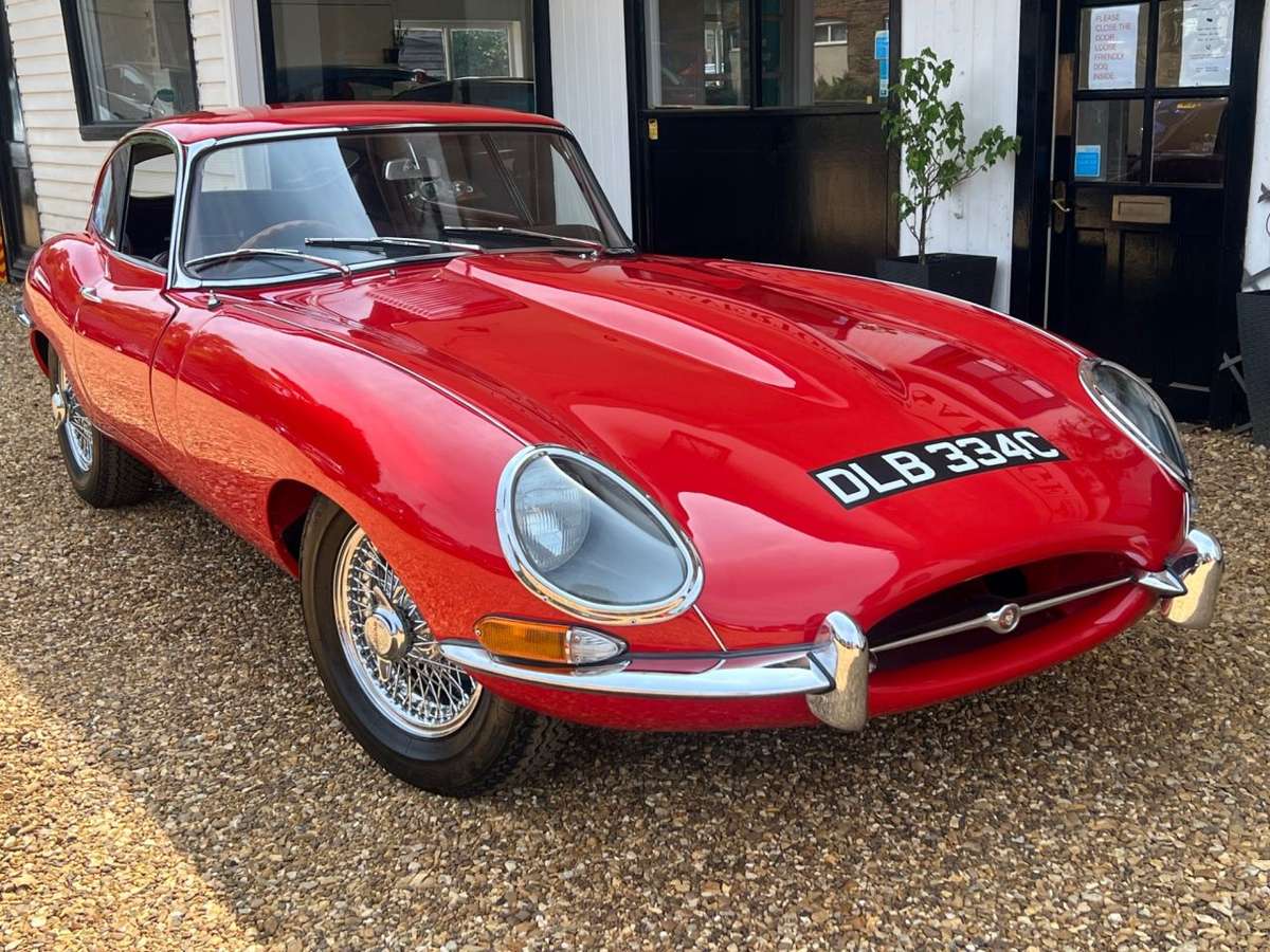 Check out this Jaguar E-type 1965 Petrol Manual
