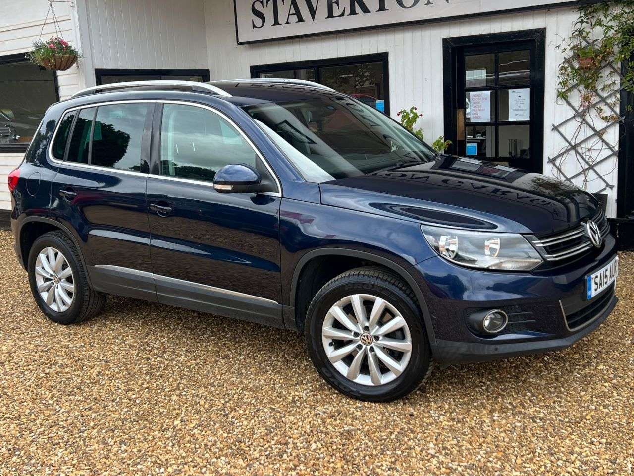 A 2015 VOLKSWAGEN TIGUAN 1.4 TSI Match SUV 5dr Petrol Manual 4WD Euro 5 (160 ps) A 2015 VOLKSWAGEN TIGUAN 1.4 TSI Match SUV 5dr Petrol Manual 4WD Euro 5 (160 ps)