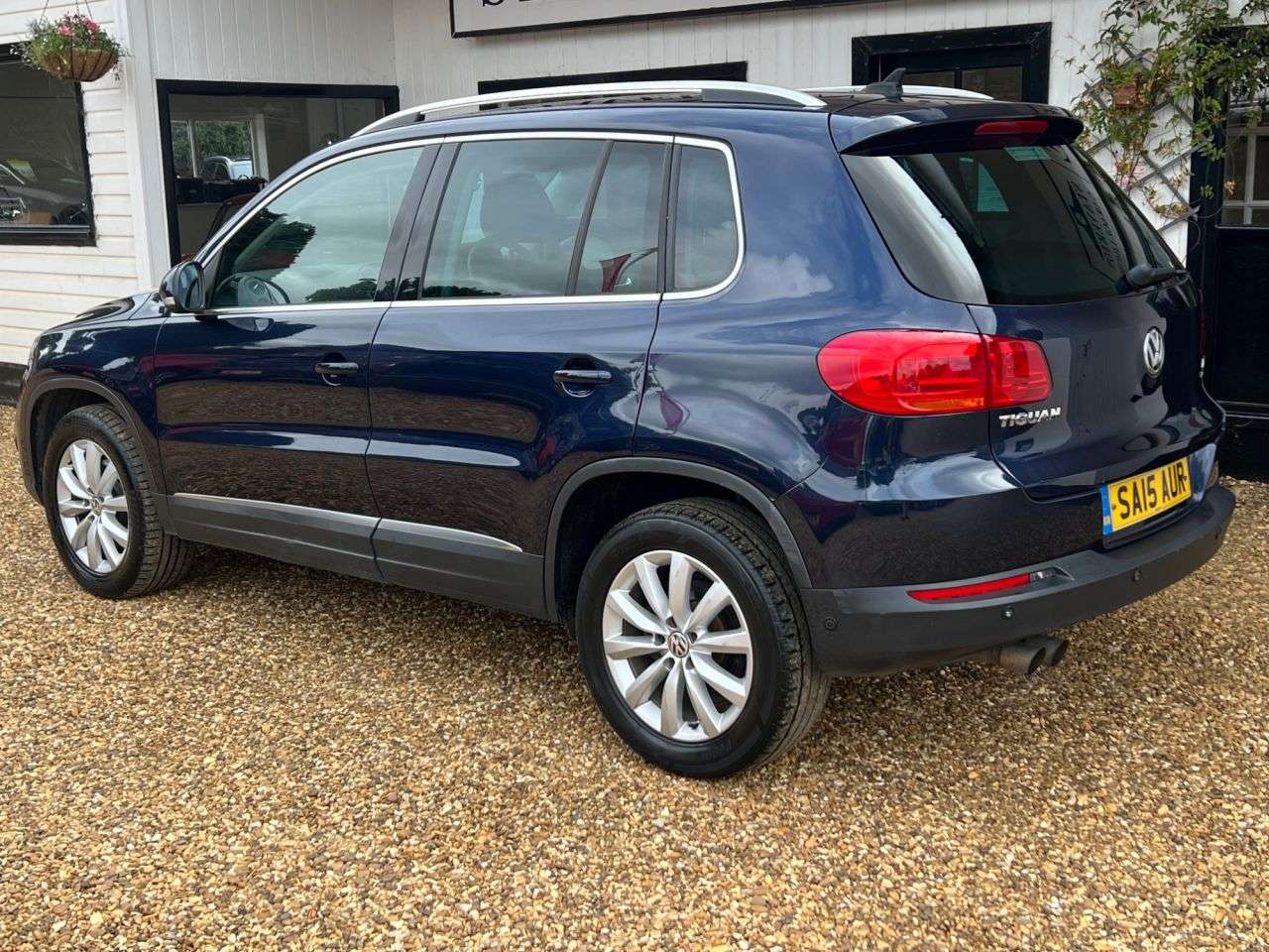 2015 VOLKSWAGEN TIGUAN 2015 VOLKSWAGEN TIGUAN
