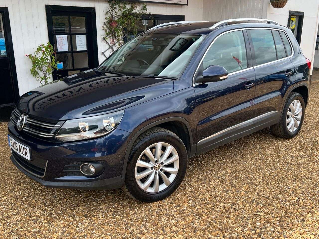 2015 VOLKSWAGEN TIGUAN 2015 VOLKSWAGEN TIGUAN