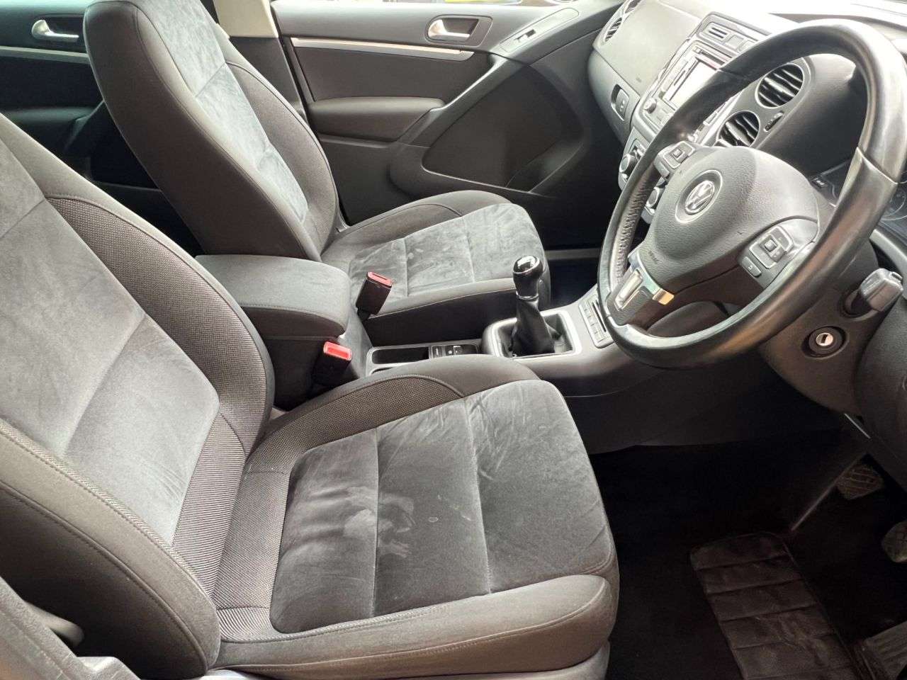 2015 VOLKSWAGEN TIGUAN 2015 VOLKSWAGEN TIGUAN