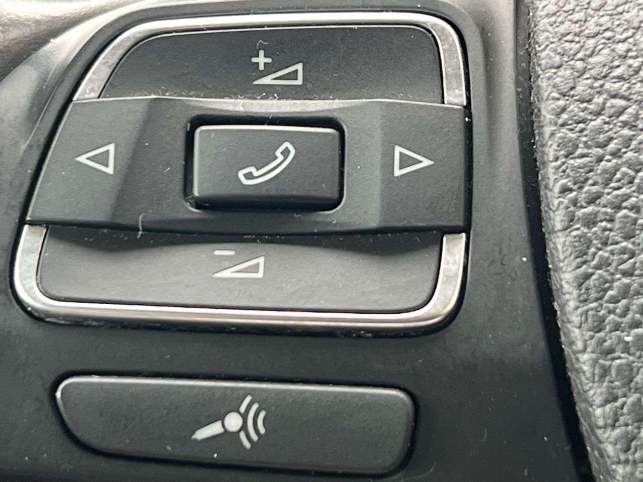 2015 VOLKSWAGEN TIGUAN 2015 VOLKSWAGEN TIGUAN