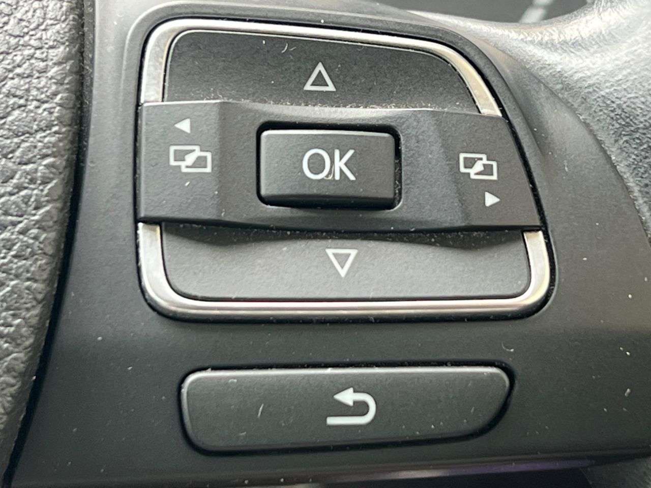 2015 VOLKSWAGEN TIGUAN 2015 VOLKSWAGEN TIGUAN