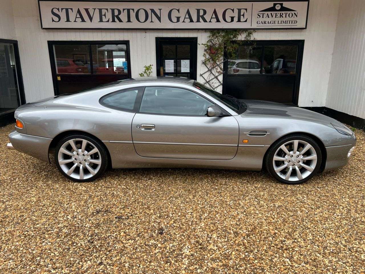 2002 ASTON MARTIN DB7 2002 ASTON MARTIN DB7