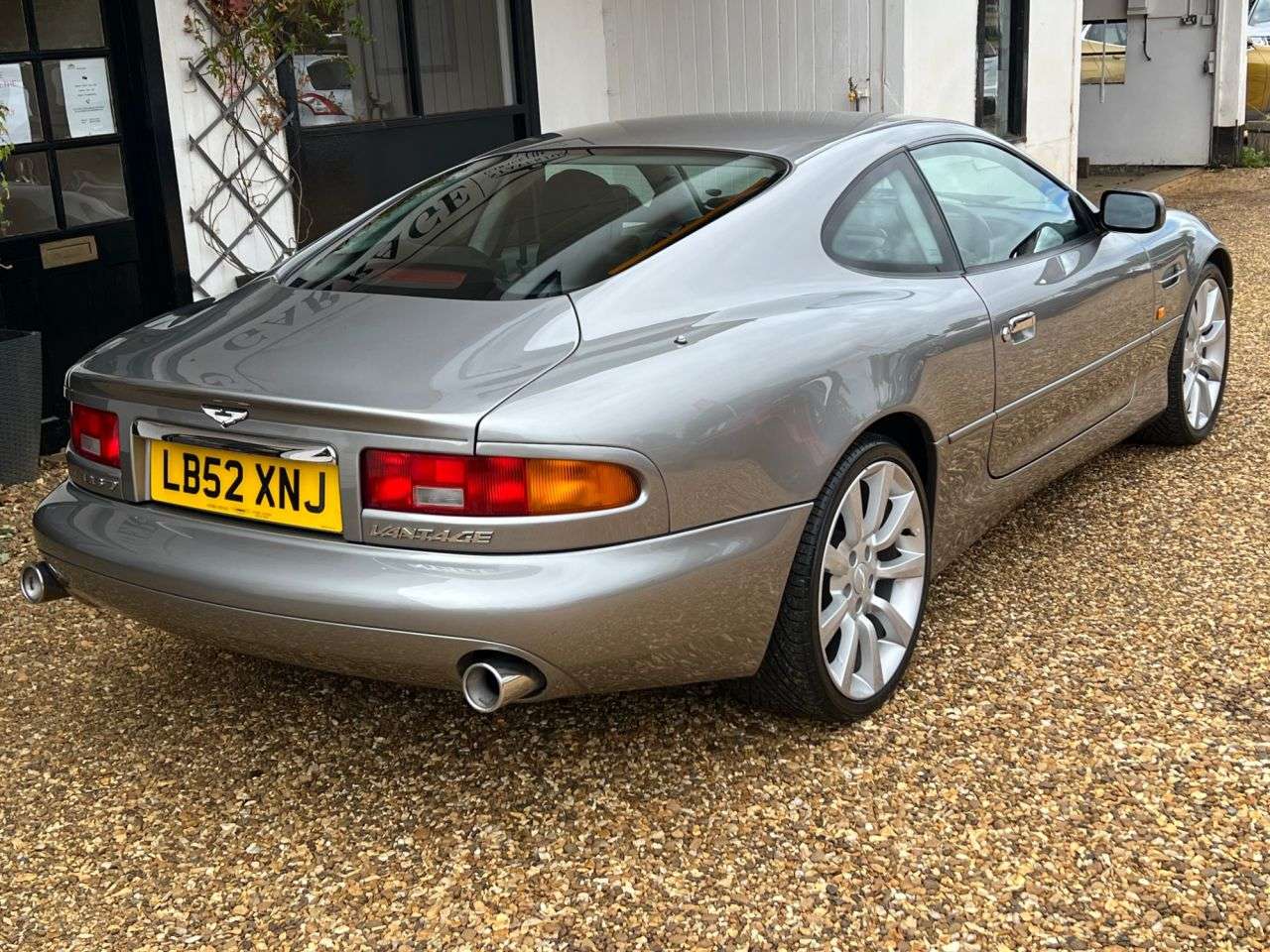 2002 ASTON MARTIN DB7 2002 ASTON MARTIN DB7