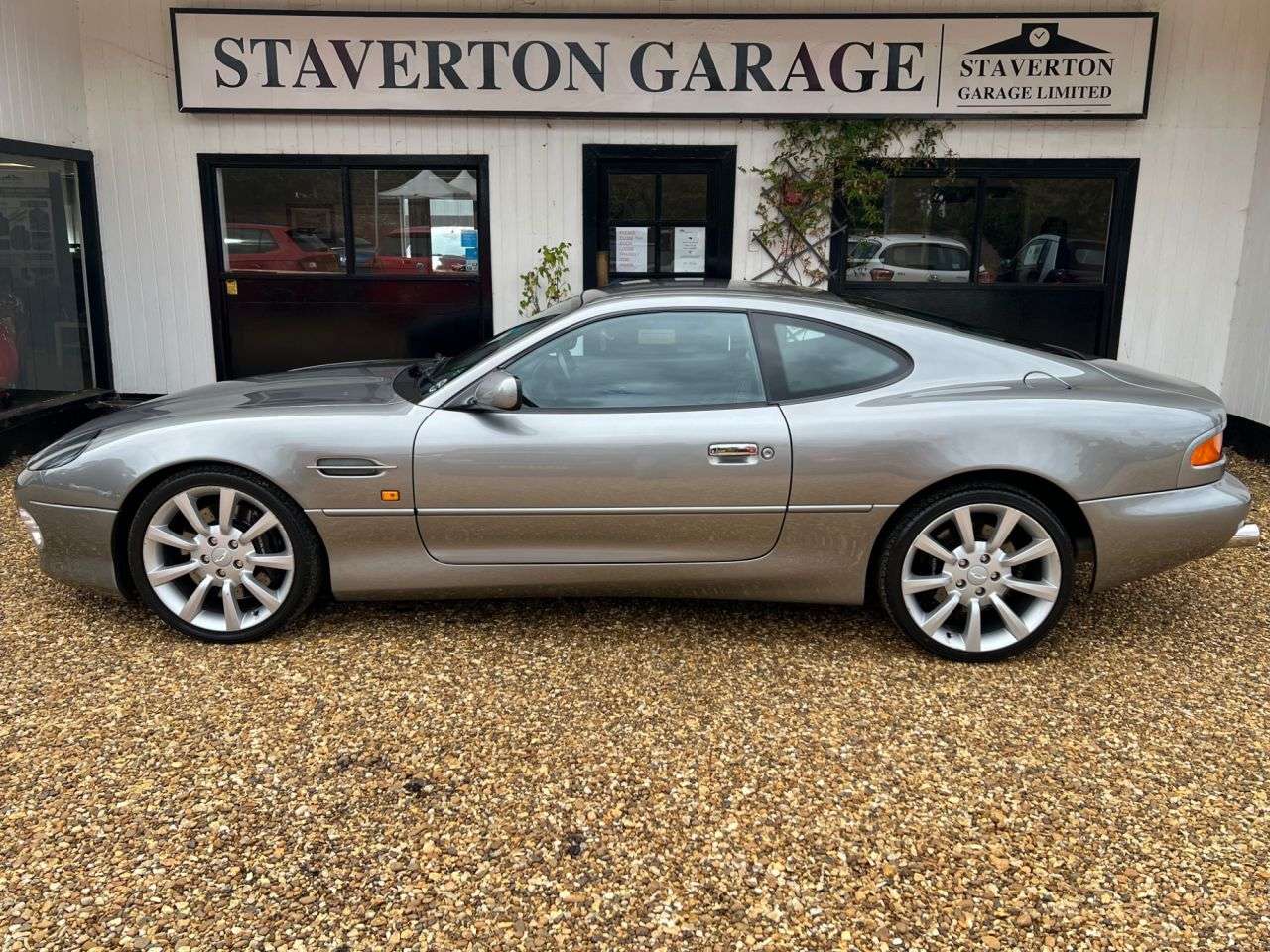 2002 ASTON MARTIN DB7 2002 ASTON MARTIN DB7
