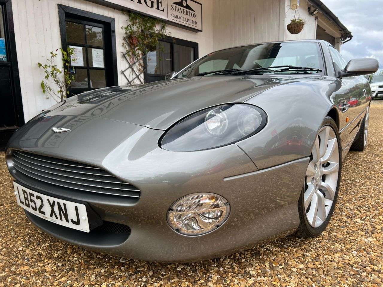 2002 ASTON MARTIN DB7 2002 ASTON MARTIN DB7