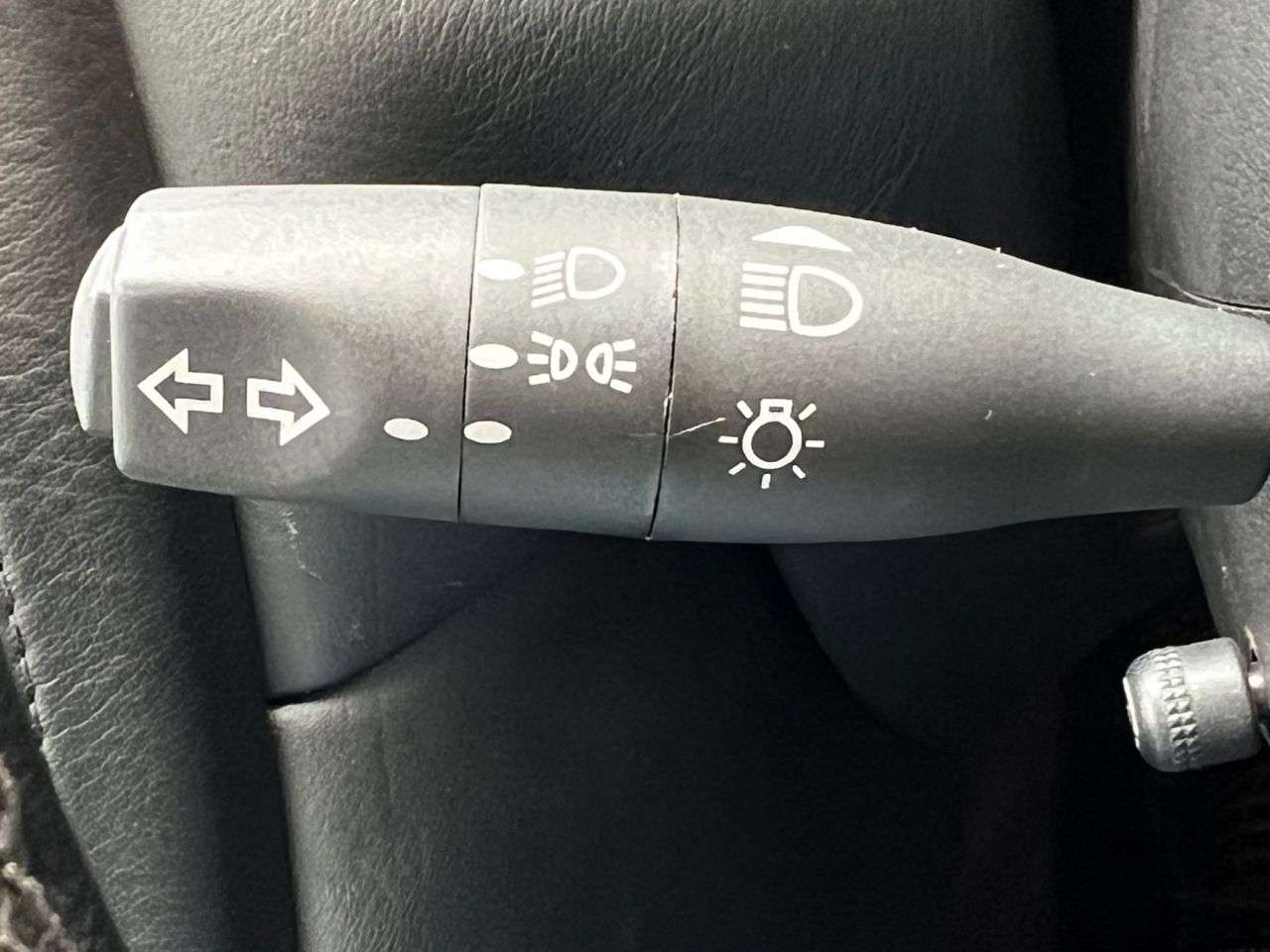 2002 ASTON MARTIN DB7 2002 ASTON MARTIN DB7