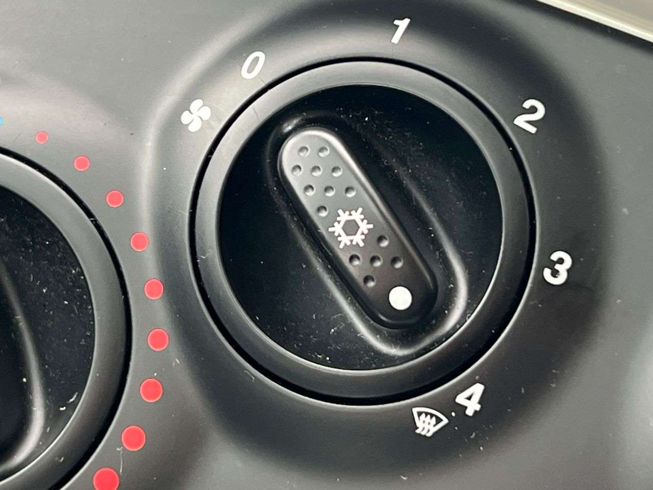 2018 FIAT 500 2018 FIAT 500