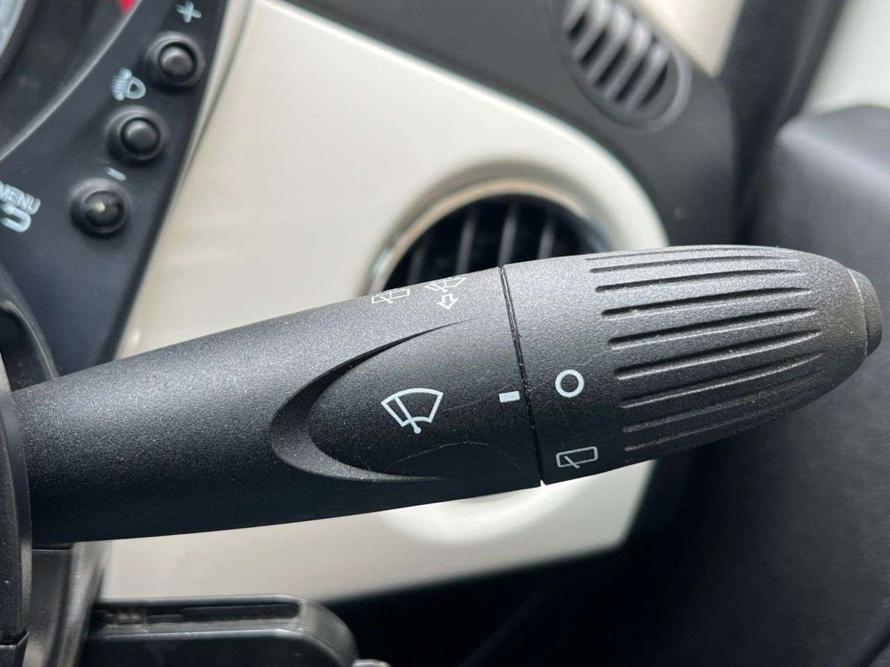 2018 FIAT 500 2018 FIAT 500