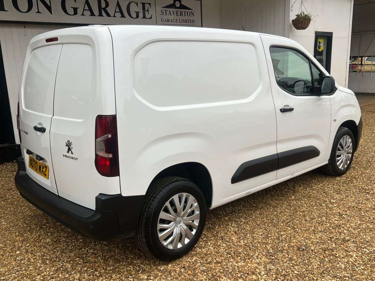 2020 PEUGEOT PARTNER 2020 PEUGEOT PARTNER