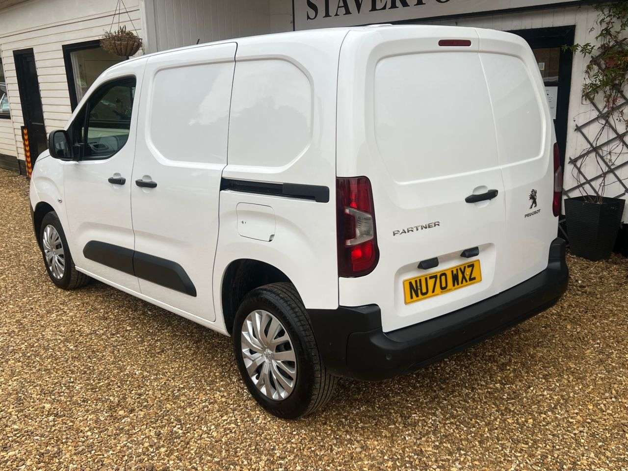 2020 PEUGEOT PARTNER 2020 PEUGEOT PARTNER