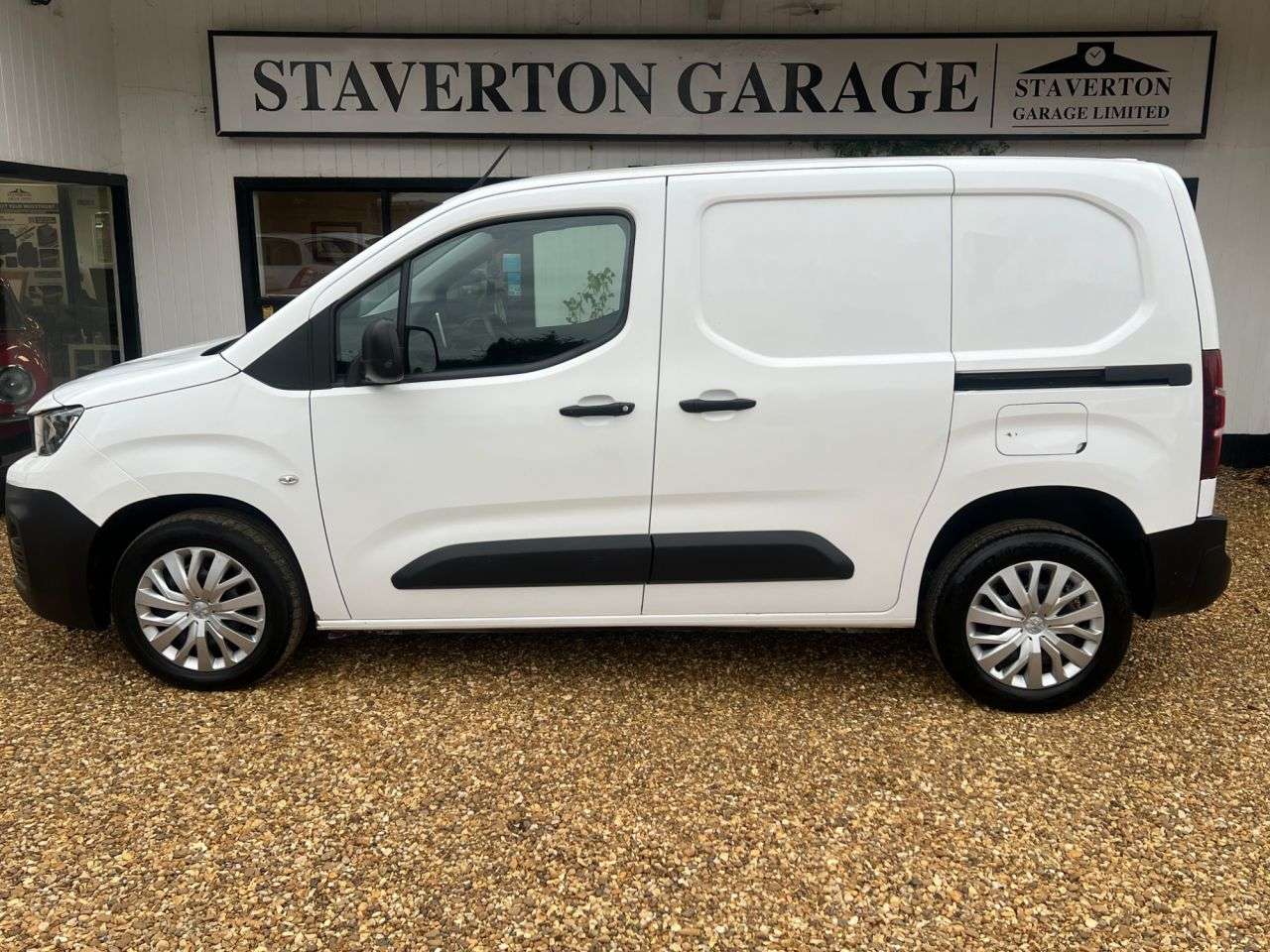 2020 PEUGEOT PARTNER 2020 PEUGEOT PARTNER