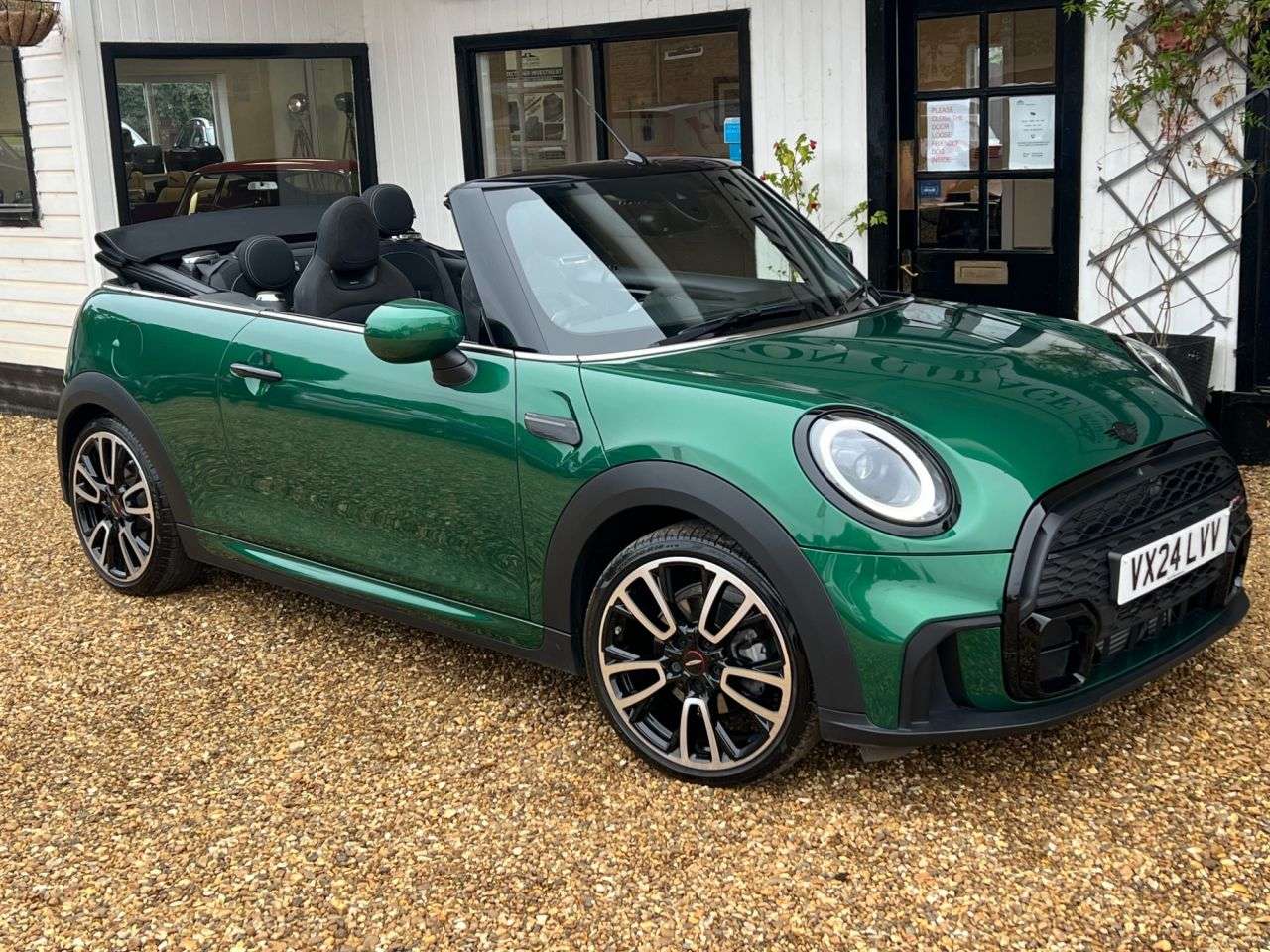 2024 MINI CONVERTIBLE 2024 MINI CONVERTIBLE