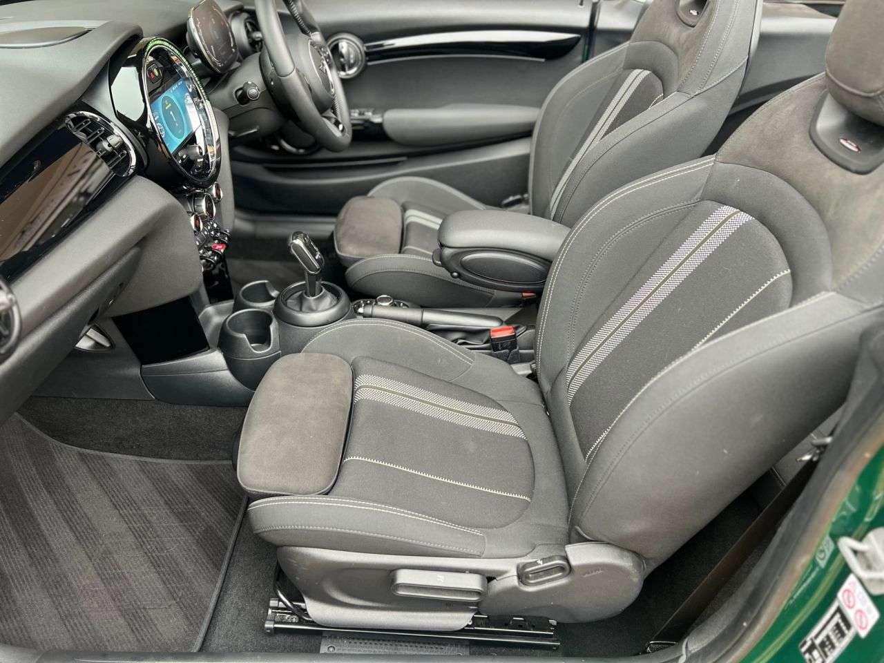 2024 MINI CONVERTIBLE 2024 MINI CONVERTIBLE