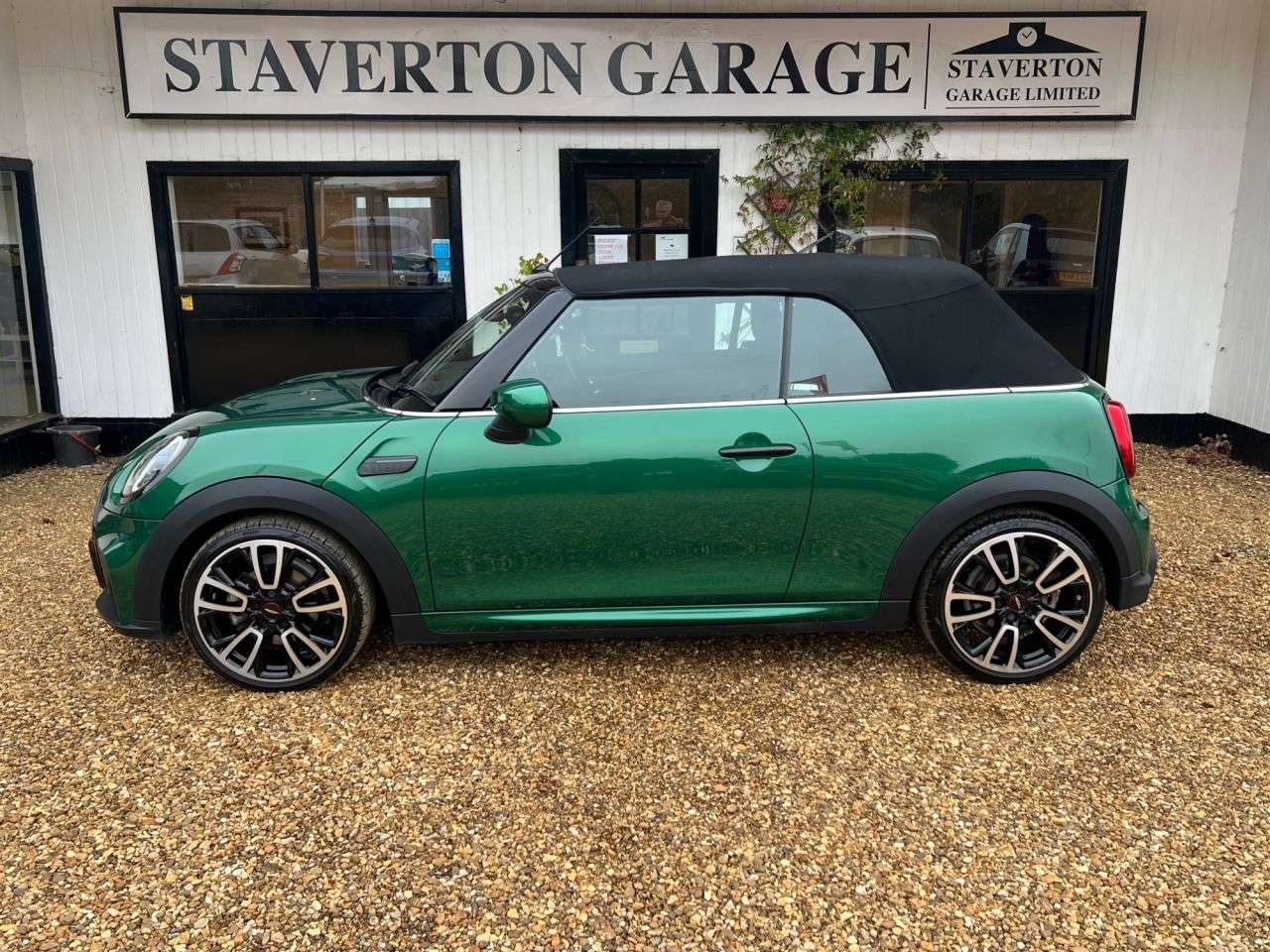 2024 MINI CONVERTIBLE 2024 MINI CONVERTIBLE