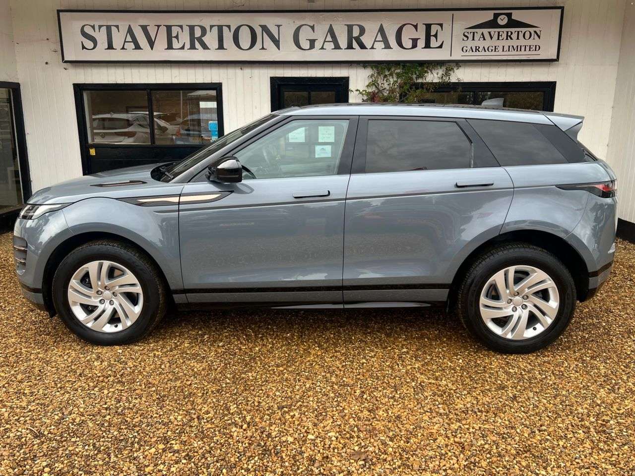 2022 LAND ROVER RANGE ROVER EVOQUE 2022 LAND ROVER RANGE ROVER EVOQUE