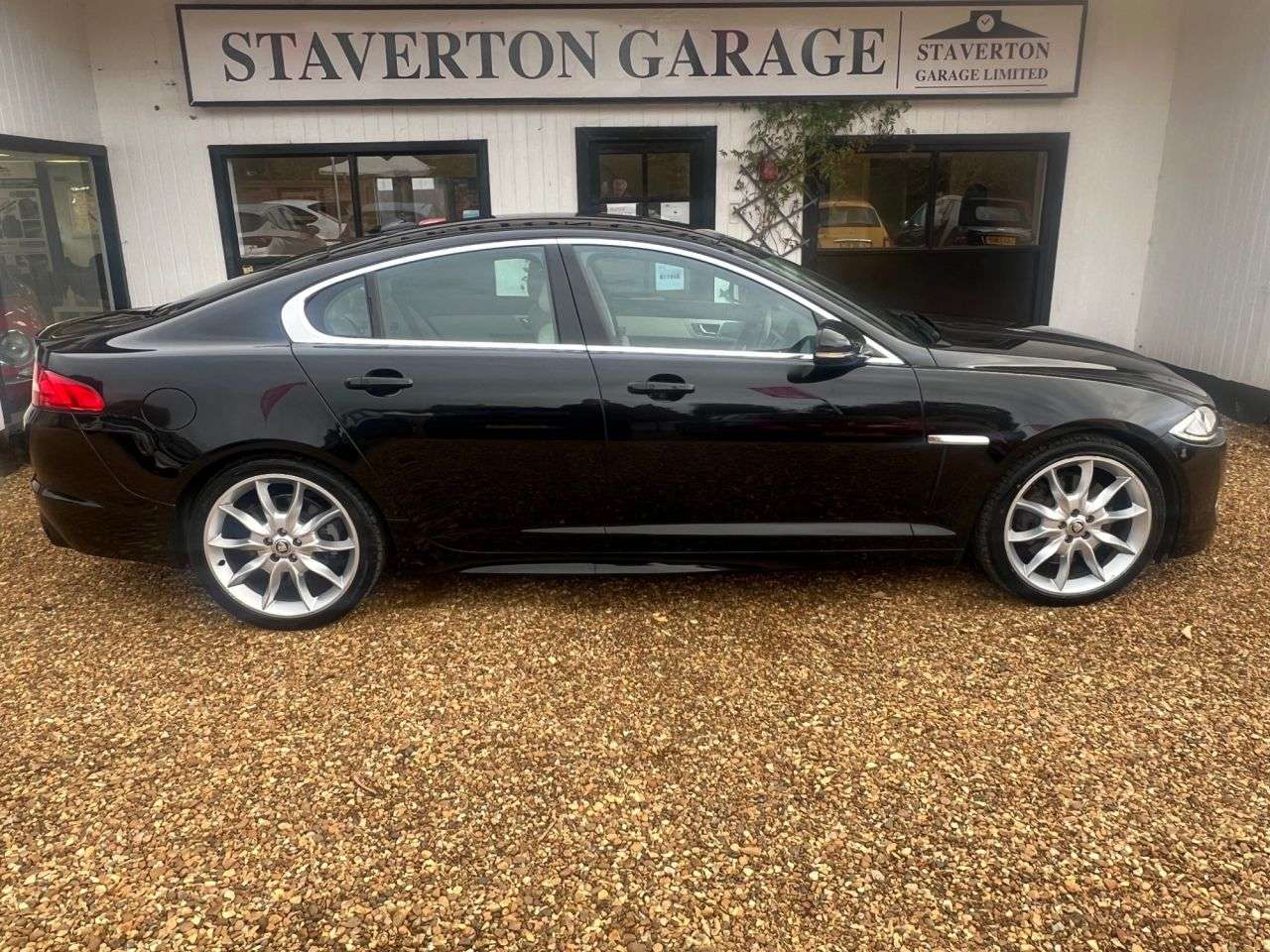 2013 JAGUAR XF 2013 JAGUAR XF