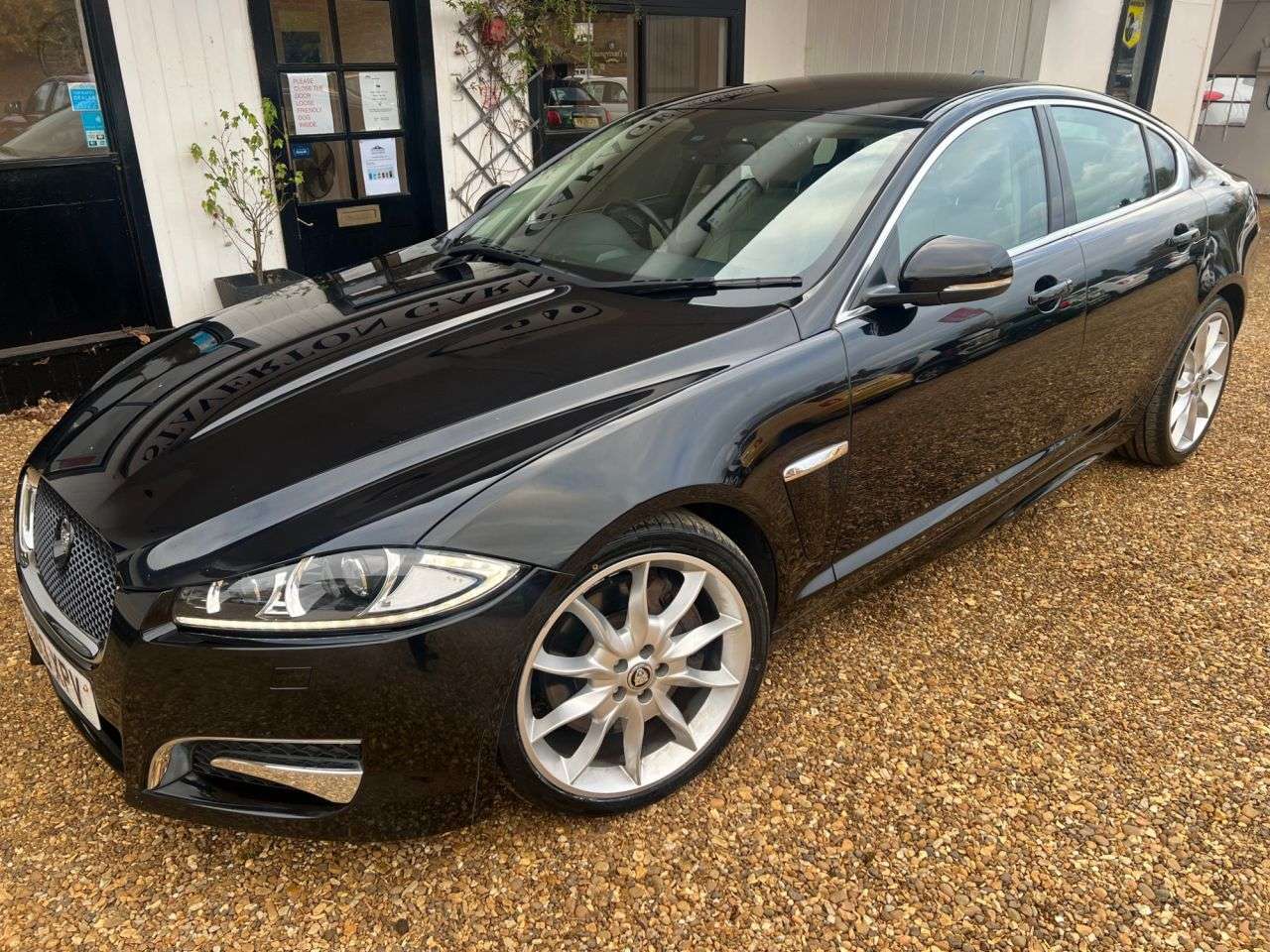 2013 JAGUAR XF 2013 JAGUAR XF