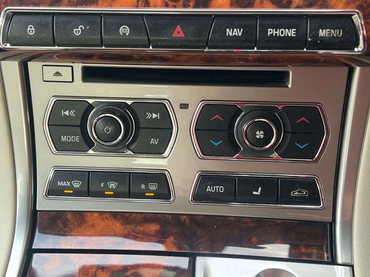 2013 JAGUAR XF 2013 JAGUAR XF