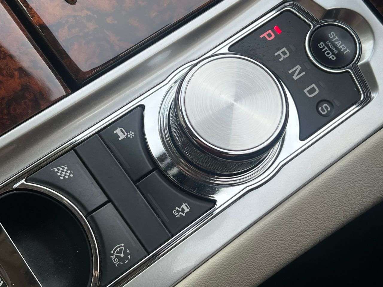 2013 JAGUAR XF 2013 JAGUAR XF