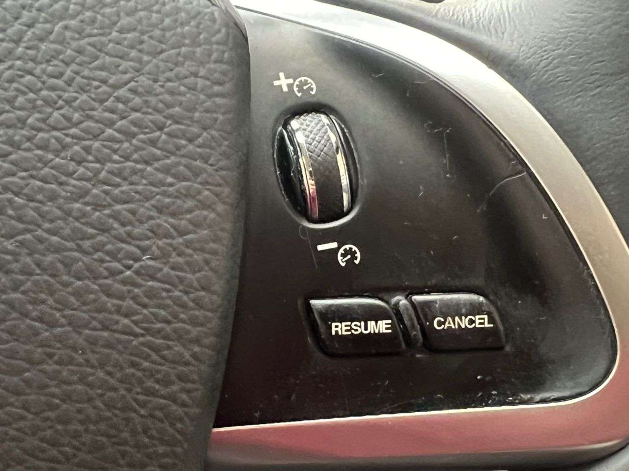 2013 JAGUAR XF 2013 JAGUAR XF