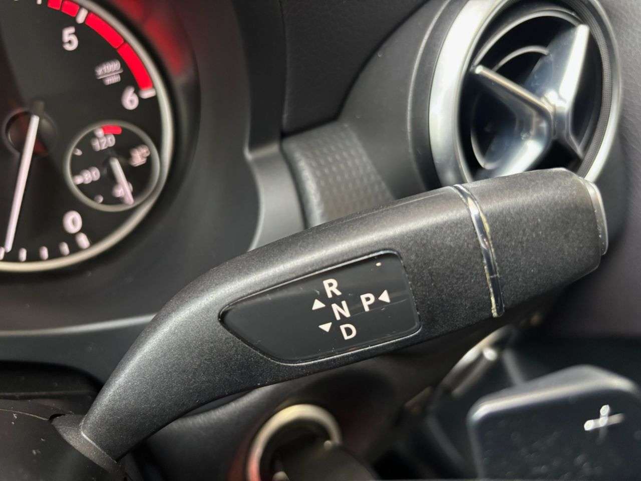 2013 MERCEDES-BENZ A-CLASS 2013 MERCEDES-BENZ A-CLASS