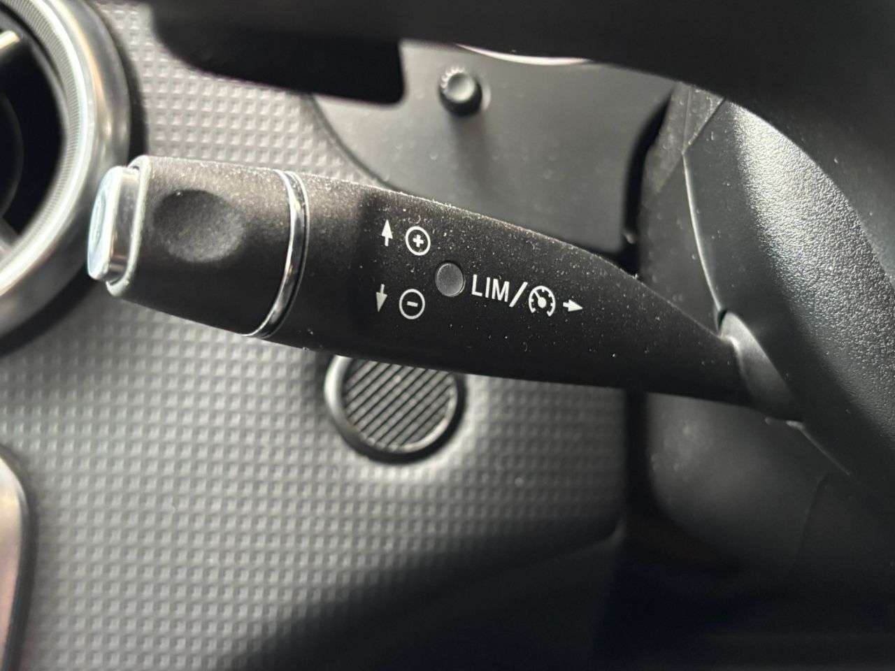 2013 MERCEDES-BENZ A-CLASS 2013 MERCEDES-BENZ A-CLASS