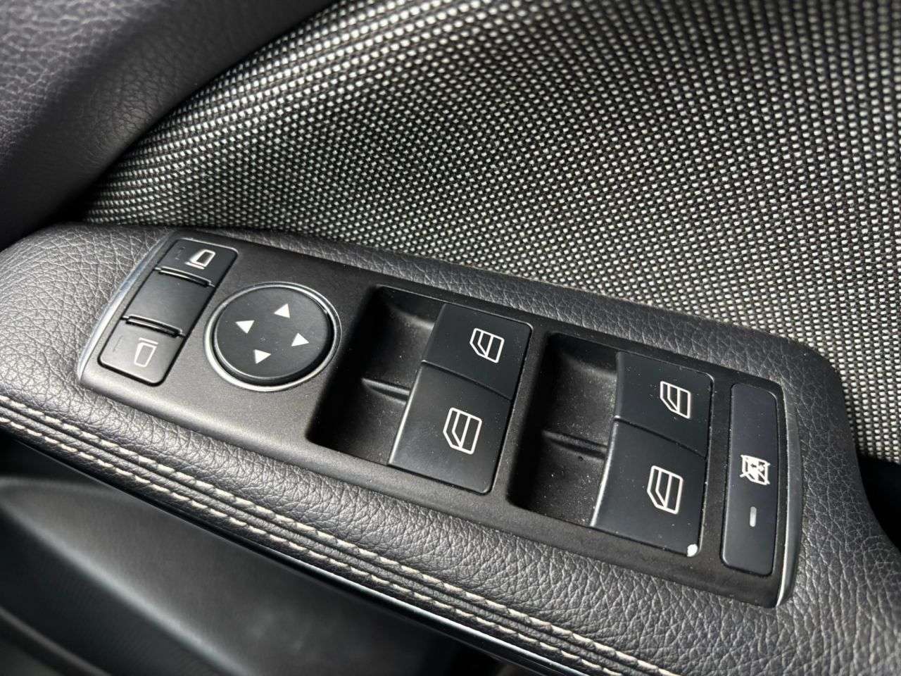 2013 MERCEDES-BENZ A-CLASS 2013 MERCEDES-BENZ A-CLASS