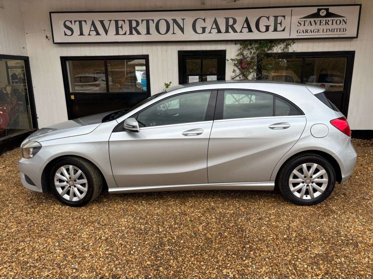 2013 MERCEDES-BENZ A-CLASS 2013 MERCEDES-BENZ A-CLASS