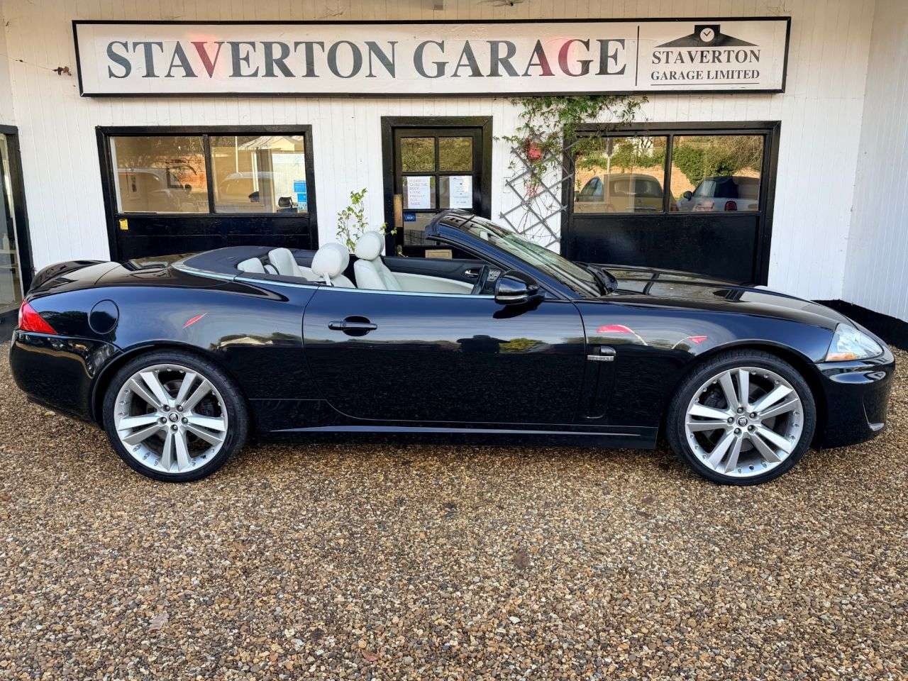 2010 JAGUAR XK 2010 JAGUAR XK