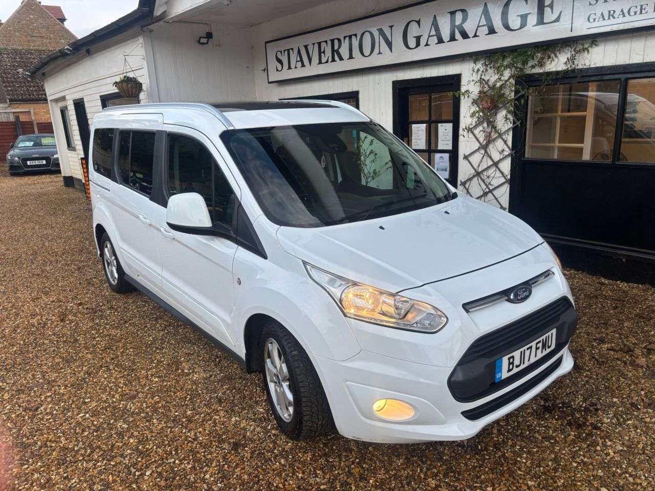 2017 FORD GRAND TOURNEO CONNECT 2017 FORD GRAND TOURNEO CONNECT