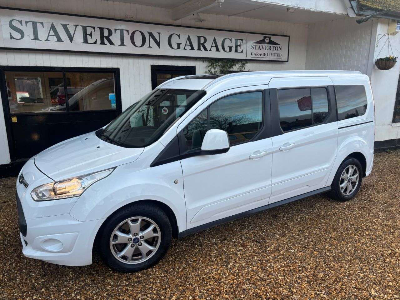 2017 FORD GRAND TOURNEO CONNECT 2017 FORD GRAND TOURNEO CONNECT