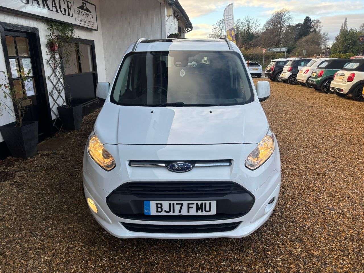 2017 FORD GRAND TOURNEO CONNECT 2017 FORD GRAND TOURNEO CONNECT