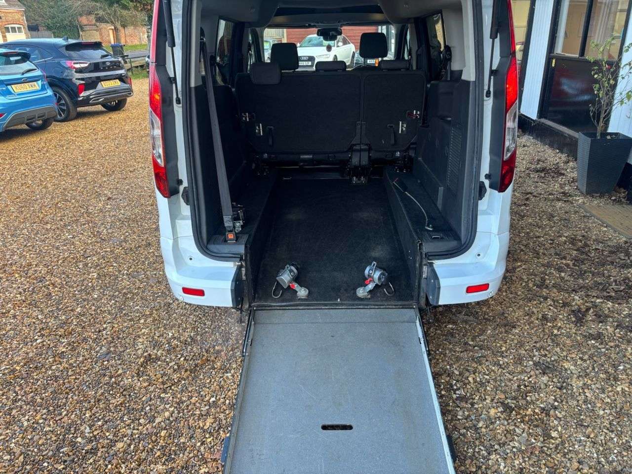 2017 FORD GRAND TOURNEO CONNECT 2017 FORD GRAND TOURNEO CONNECT