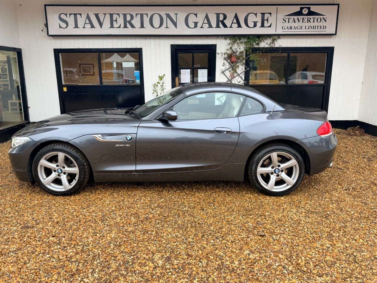 2013 BMW Z4 2013 BMW Z4