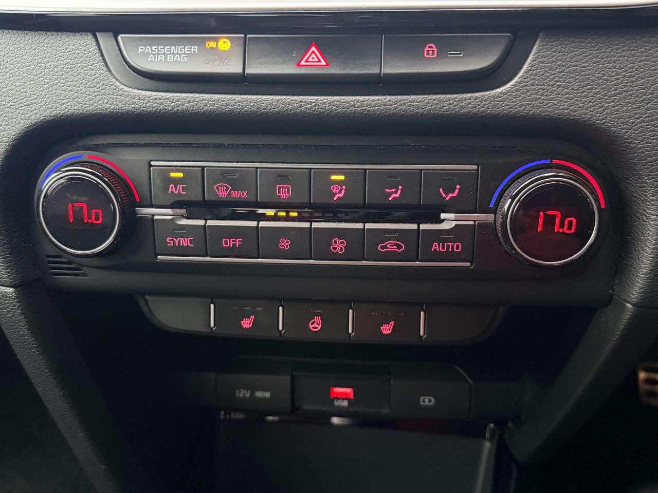 2022 KIA CEED 2022 KIA CEED