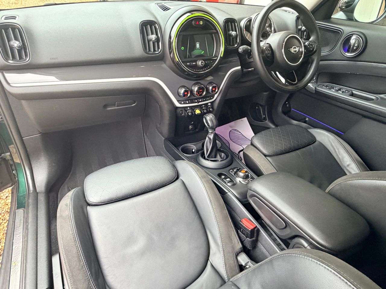 A 2018 MINI COUNTRYMAN 1.5 7.6kWh GPF Cooper SE SUV 5dr Petrol Plug-in Hybrid Auto ALL4 Euro 6 (s/ A 2018 MINI COUNTRYMAN 1.5 7.6kWh GPF Cooper SE SUV 5dr Petrol Plug-in Hybrid Auto ALL4 Euro 6 (s/