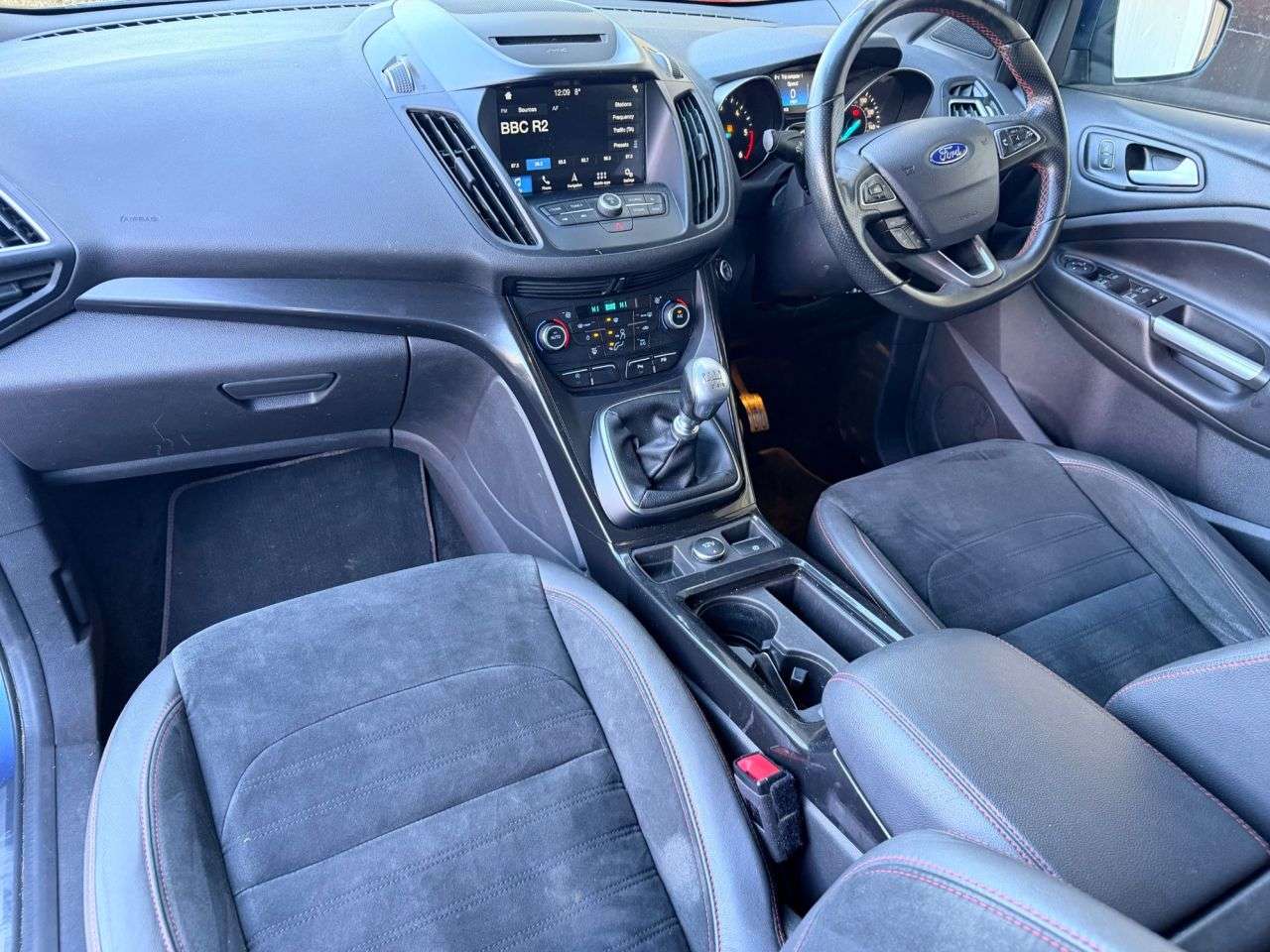 A 2020 FORD KUGA 2.0 TDCi EcoBlue ST-Line SUV 5dr Diesel Manual Euro 6 (s/s) (150 ps) A 2020 FORD KUGA 2.0 TDCi EcoBlue ST-Line SUV 5dr Diesel Manual Euro 6 (s/s) (150 ps)