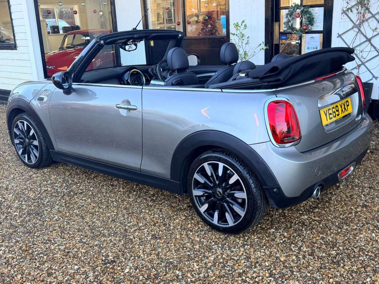 2019 MINI CONVERTIBLE 2019 MINI CONVERTIBLE