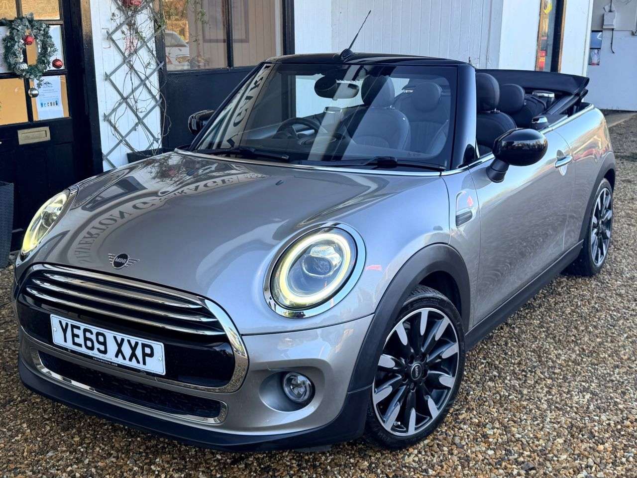 2019 MINI CONVERTIBLE 2019 MINI CONVERTIBLE