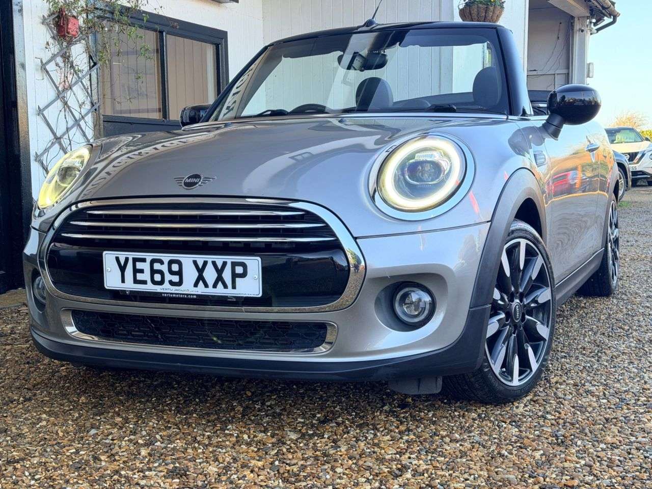 2019 MINI CONVERTIBLE 2019 MINI CONVERTIBLE