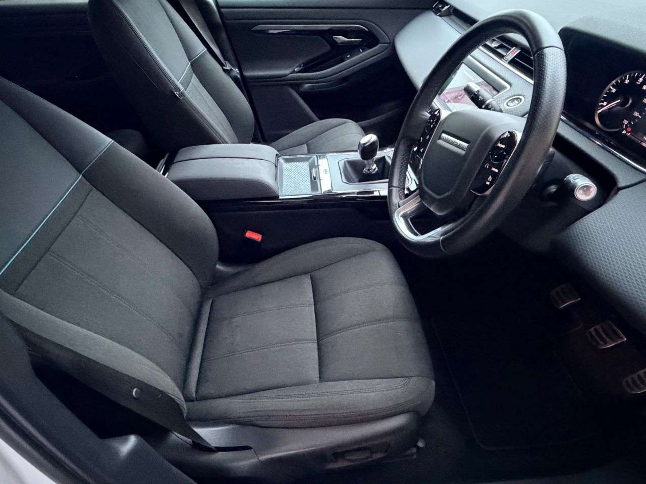 2020 LAND ROVER RANGE ROVER EVOQUE 2020 LAND ROVER RANGE ROVER EVOQUE